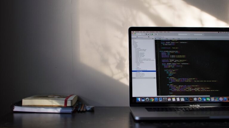 Template RFP Pembuatan Website: TOR, Skor Vendor, dan Checklist Serah Terima